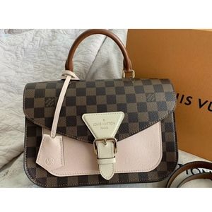 Detailed Review Louis Vuitton Sac BEAUMARCHAIS Trendy Crossbody - What's In  My Bag WIMB LV SS19 